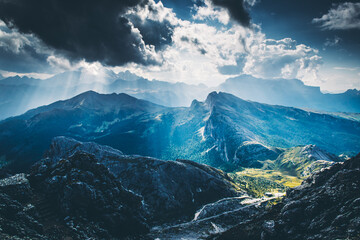 Fototapeta na wymiar Dolomites, Rifugio Lagazuoi area