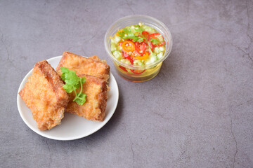 Ajad sauce with pork buns