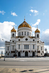 Fototapeta na wymiar Cathedral of Christ The Saviour in Moscow, Russia
