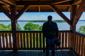 jezioro woda wieża widokowa żaglówka jacht port przystań siemiany iława plaża lato wiosna wakacje warmia mazury warmińsko-mazurskie © Dariusz