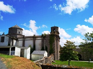 Fototapeta na wymiar Monasterio de Monfero, Galicia