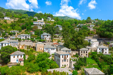 Obraz premium Traditional greek village of Pinakates on Pelion mountain in central Greece.