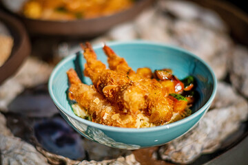 deep fried shrimps with sauce