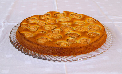 	
a gorgeous and delicious apple pie with lots of apples and an amazing golden crust	
