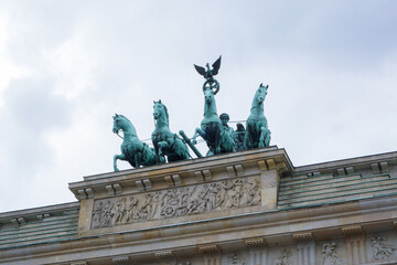 Fototapeta na wymiar The top of the Branderburg Gate in Berlin