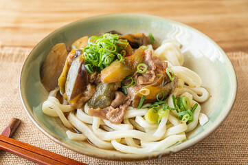 豚となすのうどん