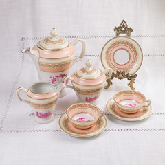 Old vintage antique royal
dishes and appliances