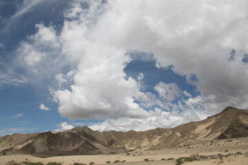 美しい風景の中のランドスケープ