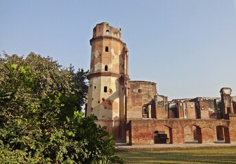 Fototapeta na wymiar ruin of The Residency Lucknow, Reminiscence of British India