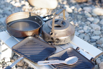キャンプの鍋とフライパン