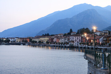 Gravedona am Comer See im Abendlicht