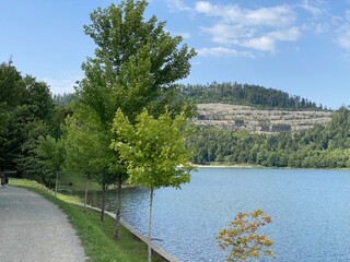 Circular recreational trail around the artificial accumulation lake Bajer, Fuzine - Gorski kotar, Croatia (Kružna rekreativna staza oko umjetnog akumulacijskog jezera Bajer, Fužine - Hrvatska)