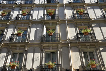 Façade parisienne, France