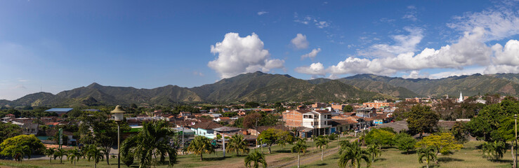 Fototapeta na wymiar Panoramic, on a sunny day, in the city of La Union Valle del Cauca Colombia.