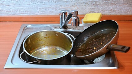 Dirty dishes in the kitchen