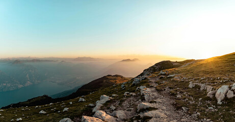 Monte Altissimo lago di Garda tramonto panorama in trentino