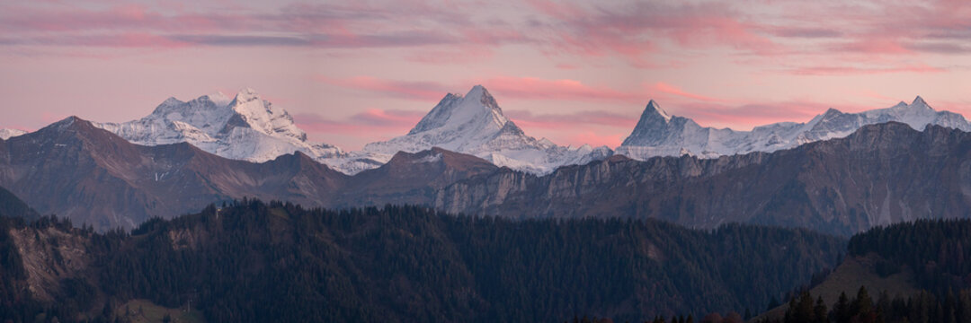 Fototapeta Swiss alps mountain panorama.