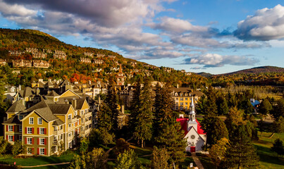 Obraz premium Canadian autumn in Quebec
