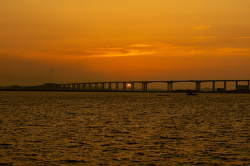 Fototapeta premium 서해대교의 일몰