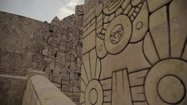 Monumento a la patria M&eacute;rida 4k_2