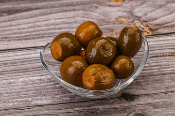 Marinated feijoa in the bowl
