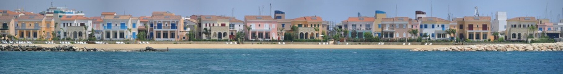 Obraz premium The beautiful Limassol Marina Beach or Golden Beach Limassol in Cyprus 
