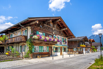 Altes Garmisch Bauernhäuser, Garmisch-Partenkirchen, Bayern, Deutschland 