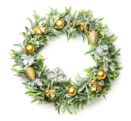 Beautiful mistletoe wreath on white background - obrazy, fototapety, plakaty