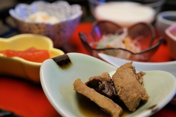 旅館の豪華な小鉢たち