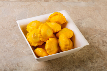 Marinated patissons in the bowl