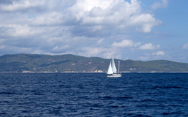 Fototapeta premium KOUKOUNARIES BEACH, SKIATHOS ISLAND, GREES