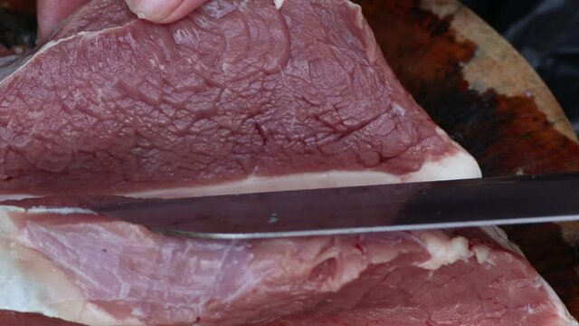 Grilled fresh meat and safe from red meat accelerators