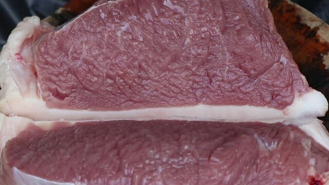 Grilled fresh meat and safe from red meat accelerators