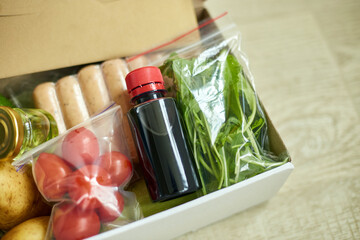 Food box meal kit of fresh ingredients and recipe blank order