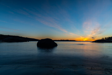 Fototapeta na wymiar a beautiful sunrise in the fjord at Tønsberg Tønne in beautiful norway