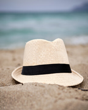 Sombrero en la playa de Can Picafort