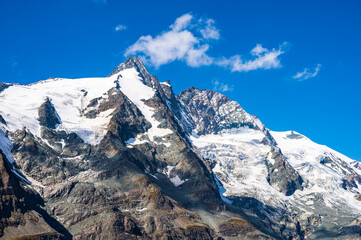 Blick von Kaiser-Franz-Josefs-Höhe auf den Großglockner Gipfel in den österreichischen Alpen