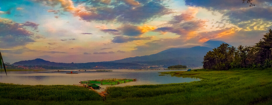 Sunrise on Darma lake
