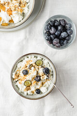 cottage cheese with blueberries and raisins