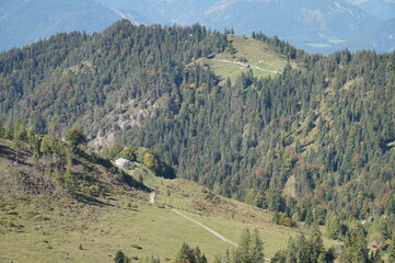 Fototapeta na wymiar MTB-Tour/Wanderung bei Kufstein: Rund um die Kaindlalm