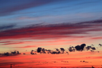 Fototapeta na wymiar Beautiful sunset in the sky in the evening.