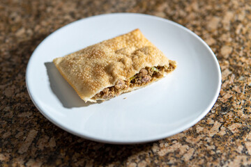 brazilian fried pastel to delivery - open market food style
