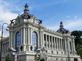 Fototapeta na wymiar building's facade. Kazan.