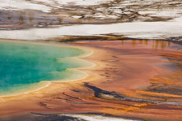 Grand Prismatic Hot Spring, Midway Geyser Basin, Yellowstone National Park, Wyoming, USA