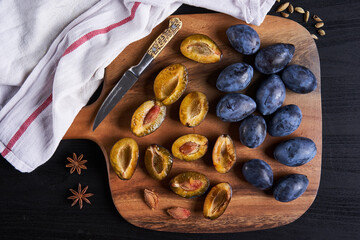 Blue plums jam in the making