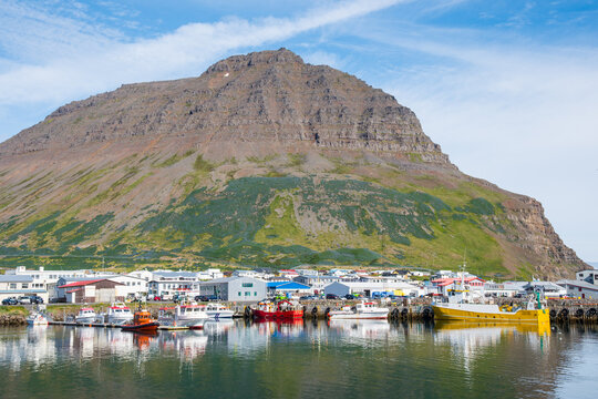 Port of town of Bolungarvik and mountain Tradarhyrna