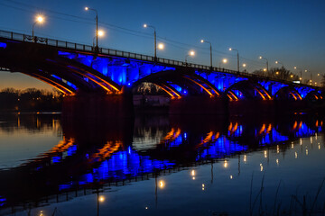 Fototapeta na wymiar красноярск, коммунальный мост