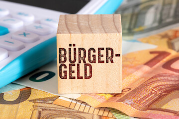 Bürgergeld und Euro Geldscheine