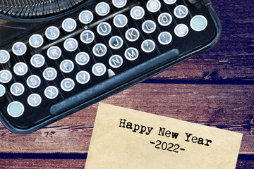 Eine Schreibmaschine und das Jahr 2022