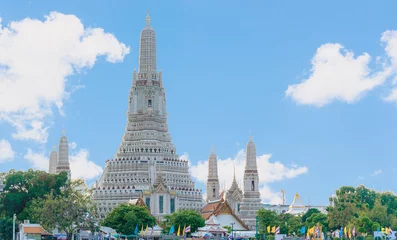 Deurstickers The most beautiful Viewpoint Wat Arun,Buddhist temple in Bangkok, Thailand  © pinglabel